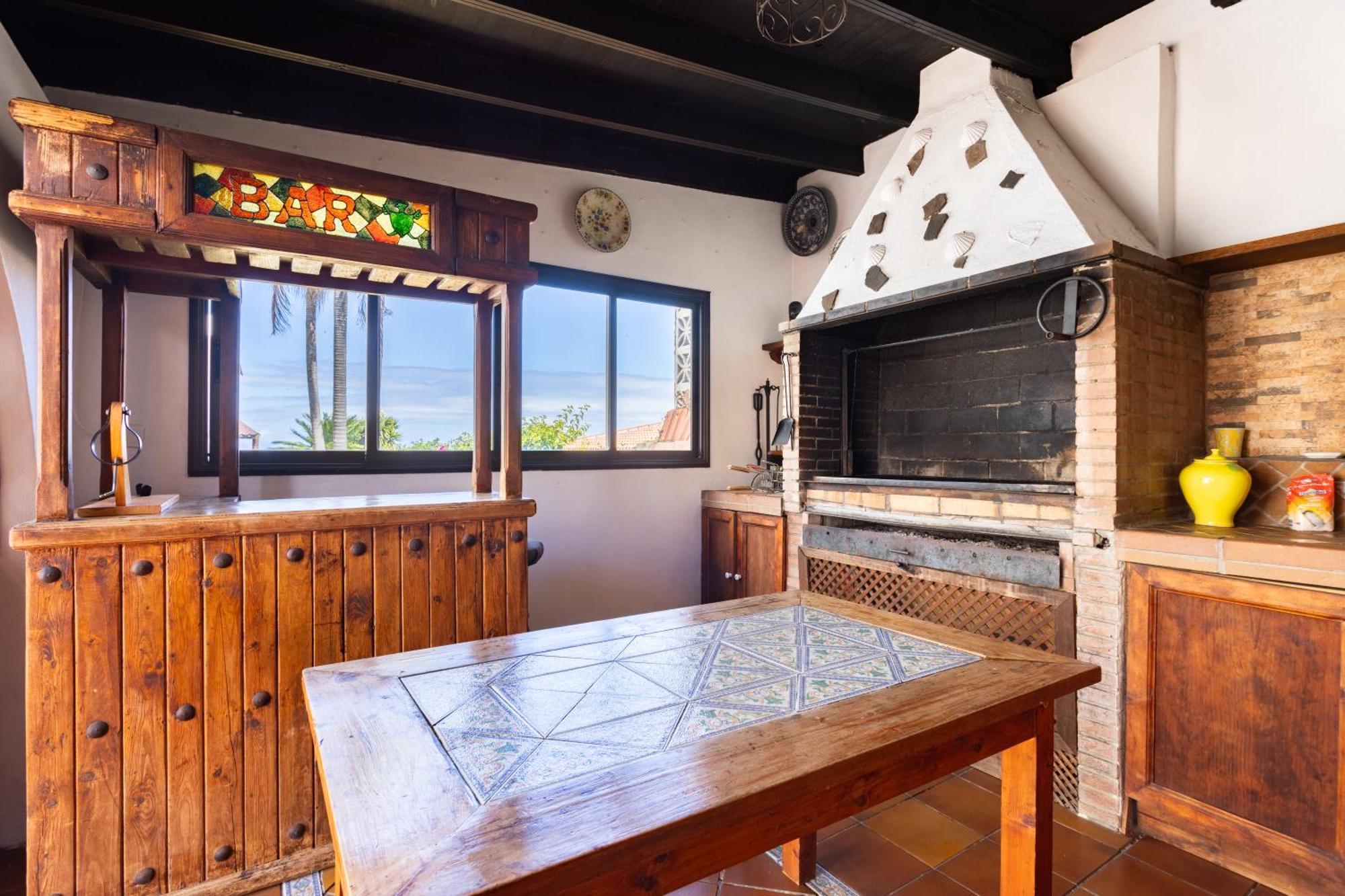 Hébergement de vacances Fantastic With Amazing Sea Views Puntillo Del Sol