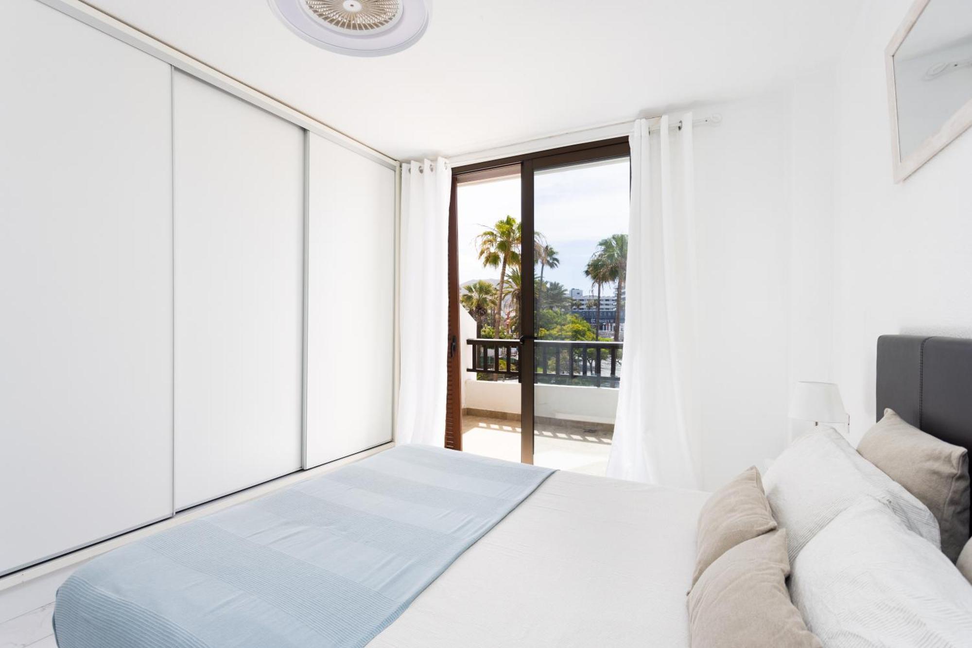 3 50m From The Americas Promenade With Heated Pool * Arona (Tenerife)