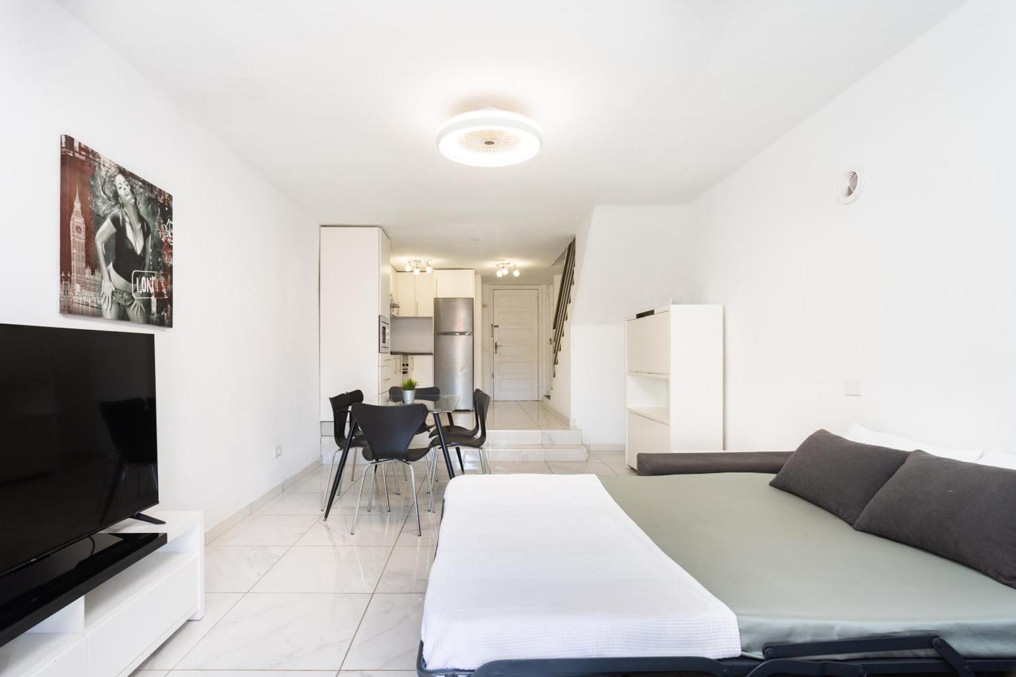 3 50m From The Americas Promenade With Heated Pool *