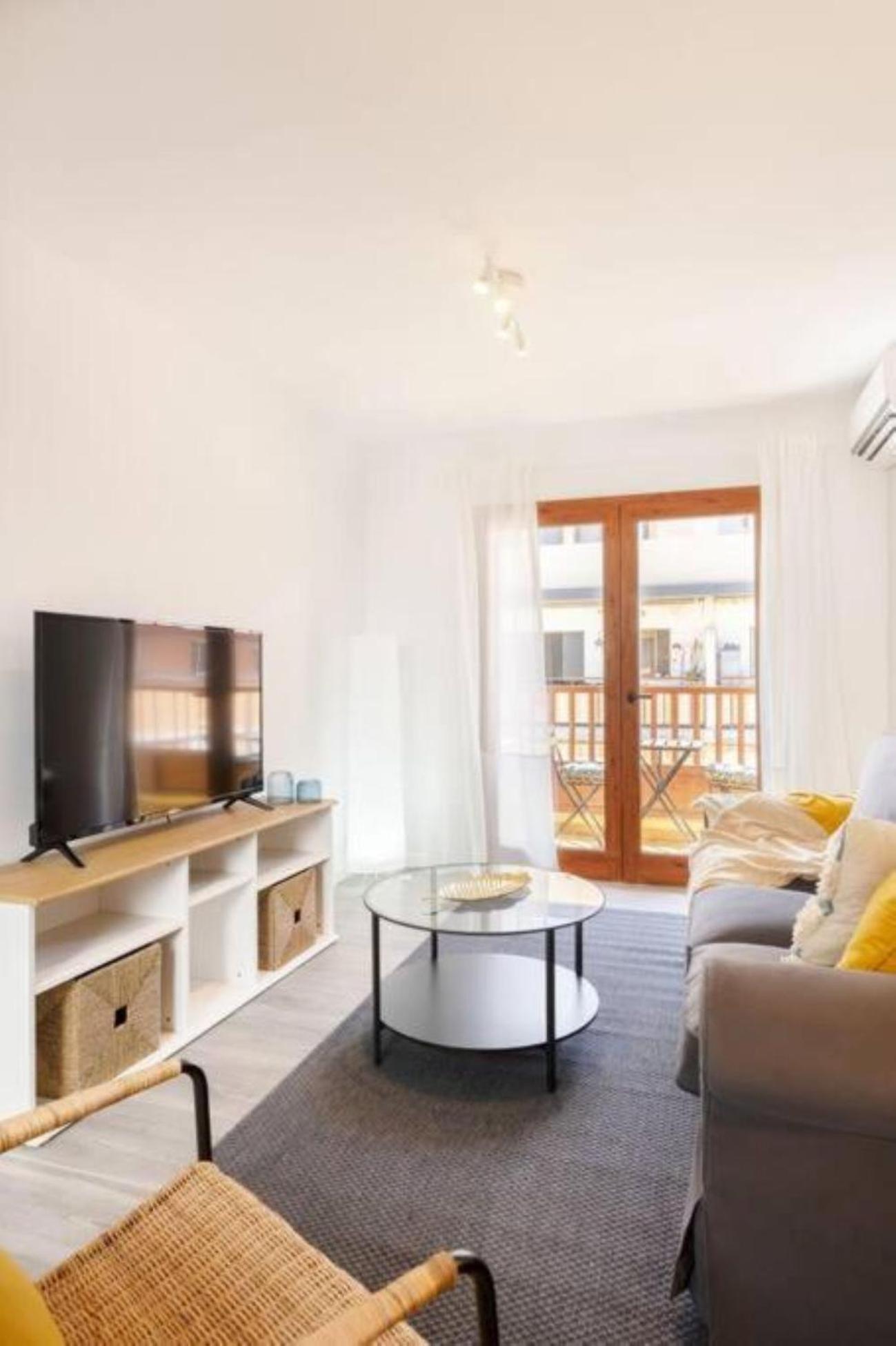 Charming Place Near The Casa Checha Appartement *