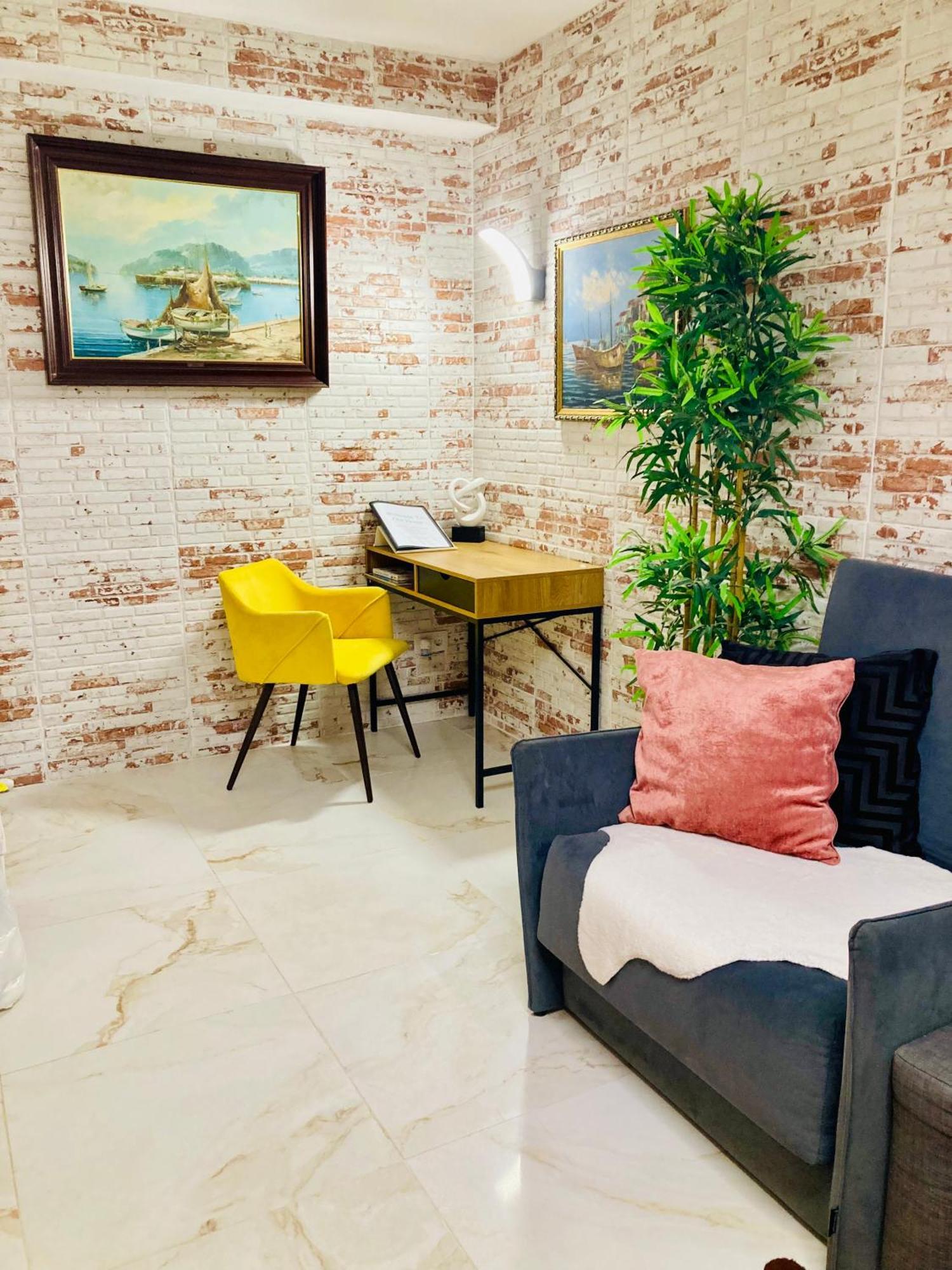 With Terrace And Pool, Cristianos Apartamento Los Cristianos (Tenerife)