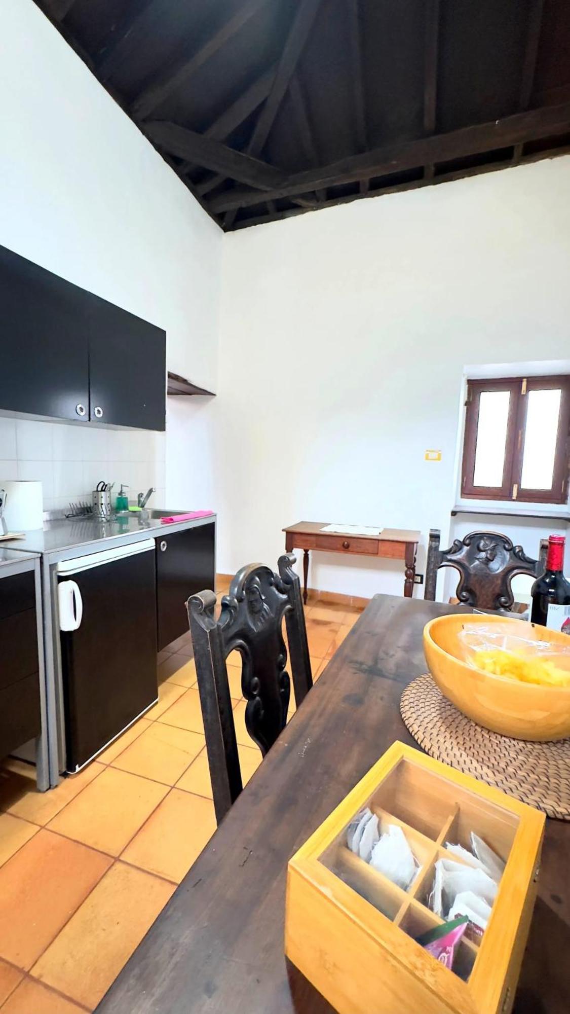 Elegant In The Heart Of 100 Sqm Parking Available
