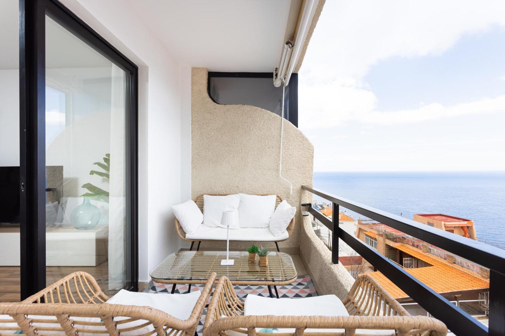 Home2book Beautiful View Of The Bay & Wifi *