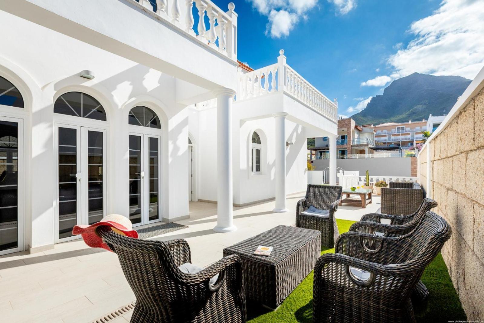 Villa Ocean Palm, Heated Pool! *