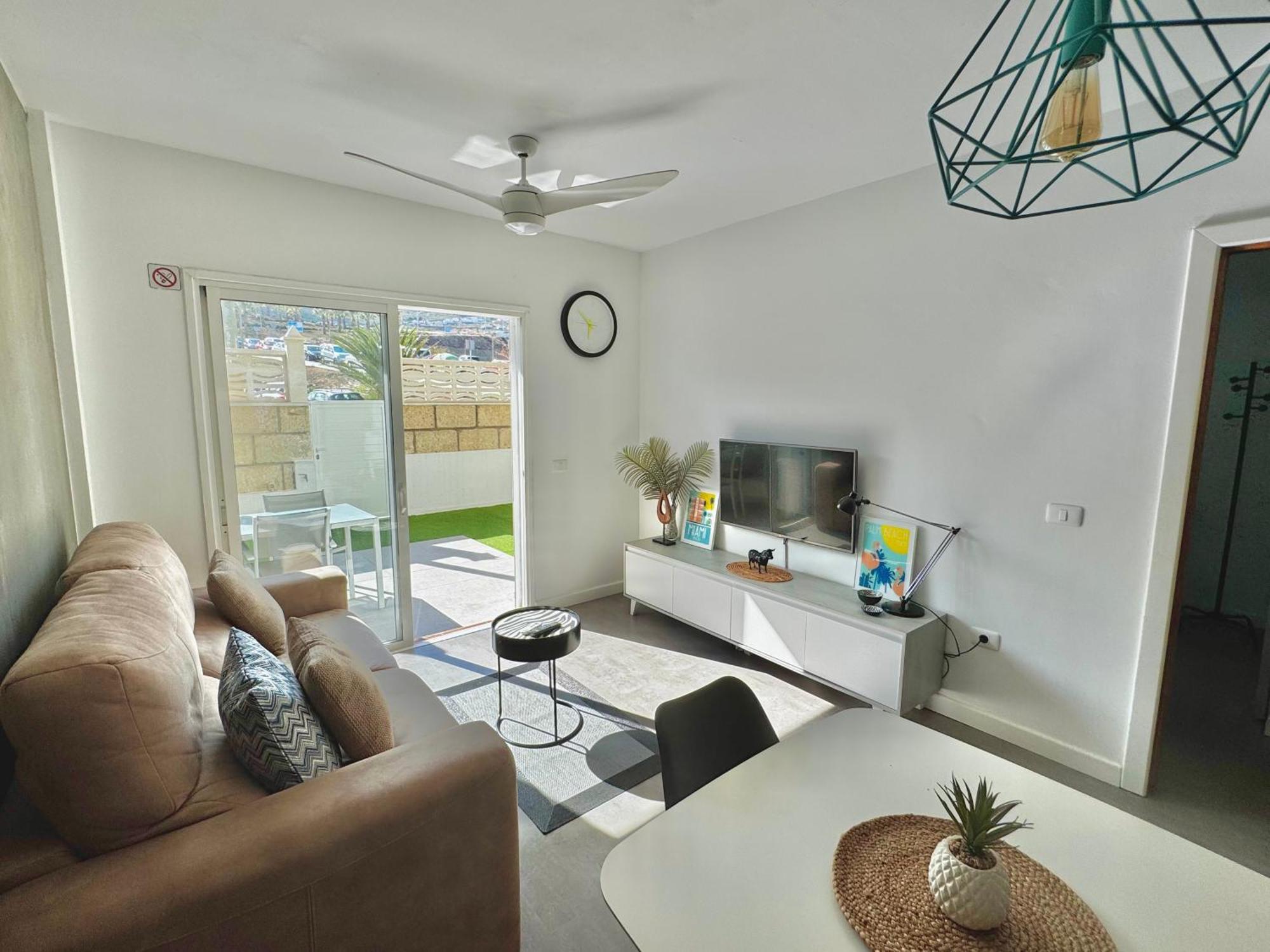 Alma Elegant Apartment *