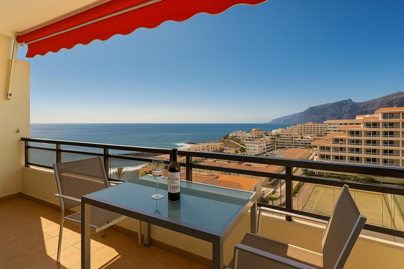 Beautiful Arenas Negras By Paramount Holidays Puerto de Santiago (Tenerife)