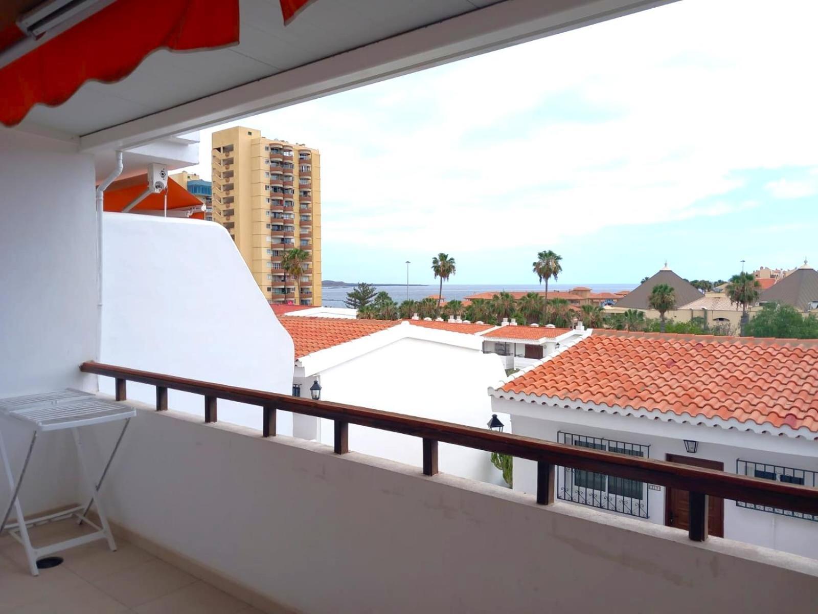 Fabulous Two Bedroom Near Vistas In Cristianos