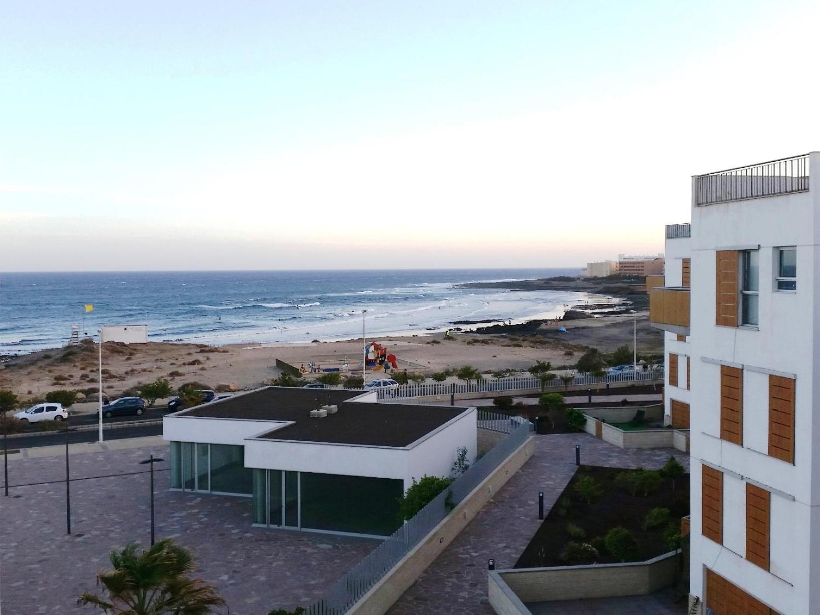 Alquilaencanarias-medano Martines Beachfront A El Médano