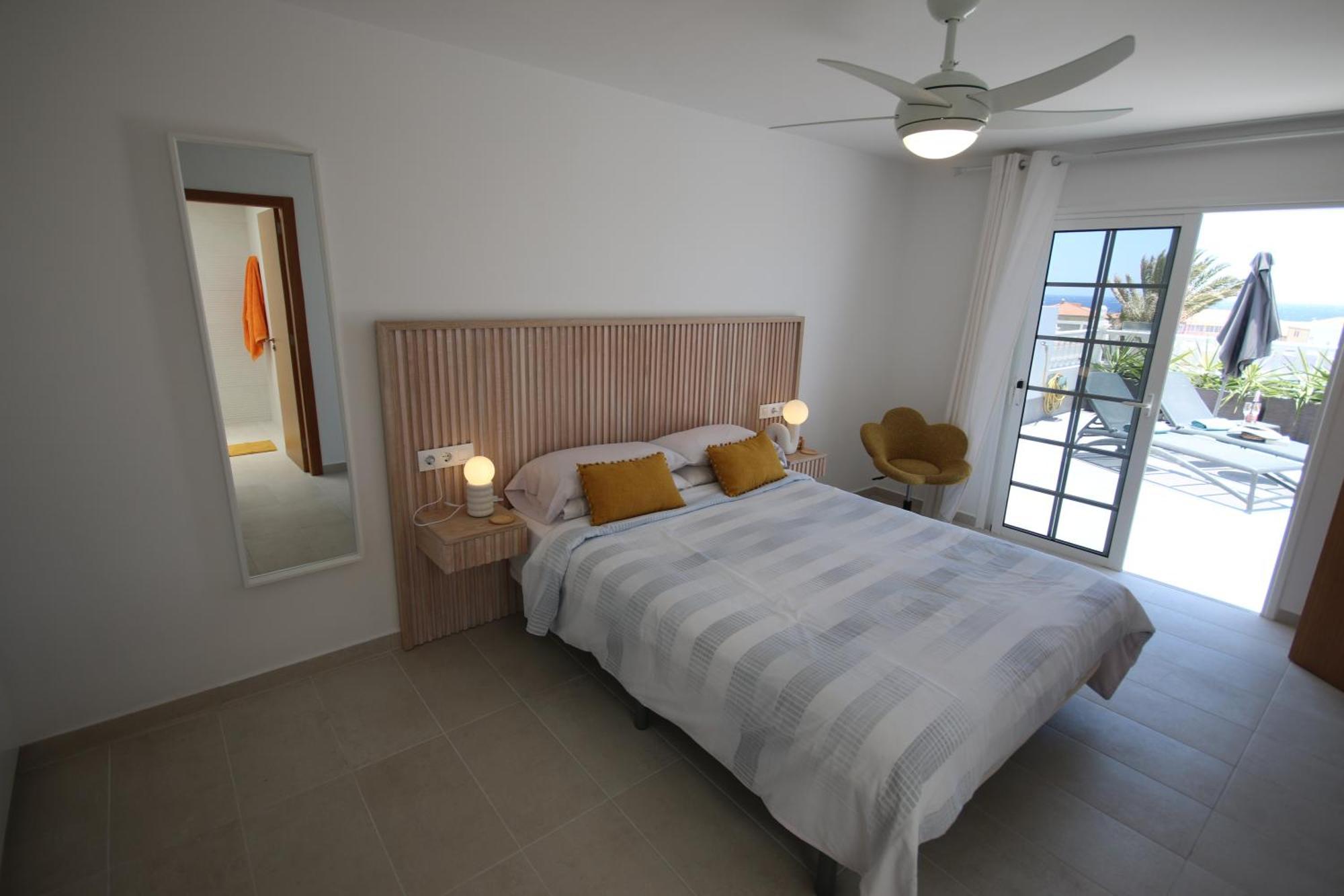 Villa Rosas By Rentmedano Stunning Luxury Chocolate Box With Private Heated Pool & Wifi El Medano (Tenerife)