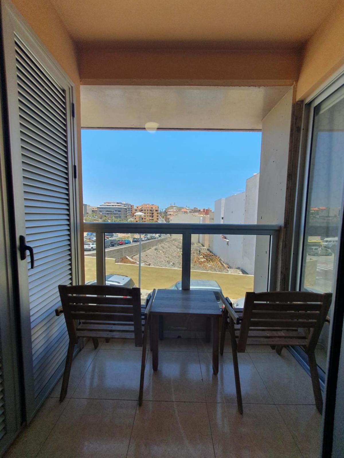Appartement El Medano, Near The Beach.