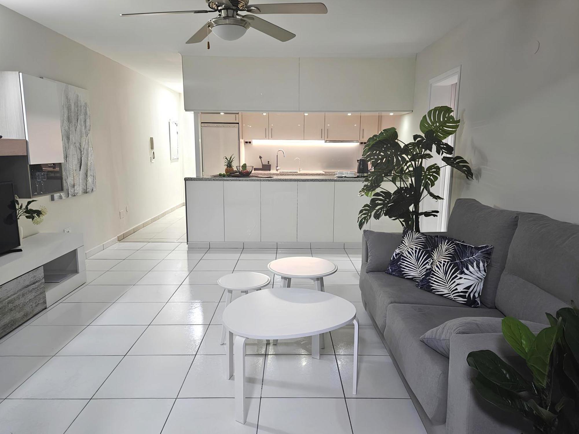 Paulmarie Family Playa La Arena Apartment