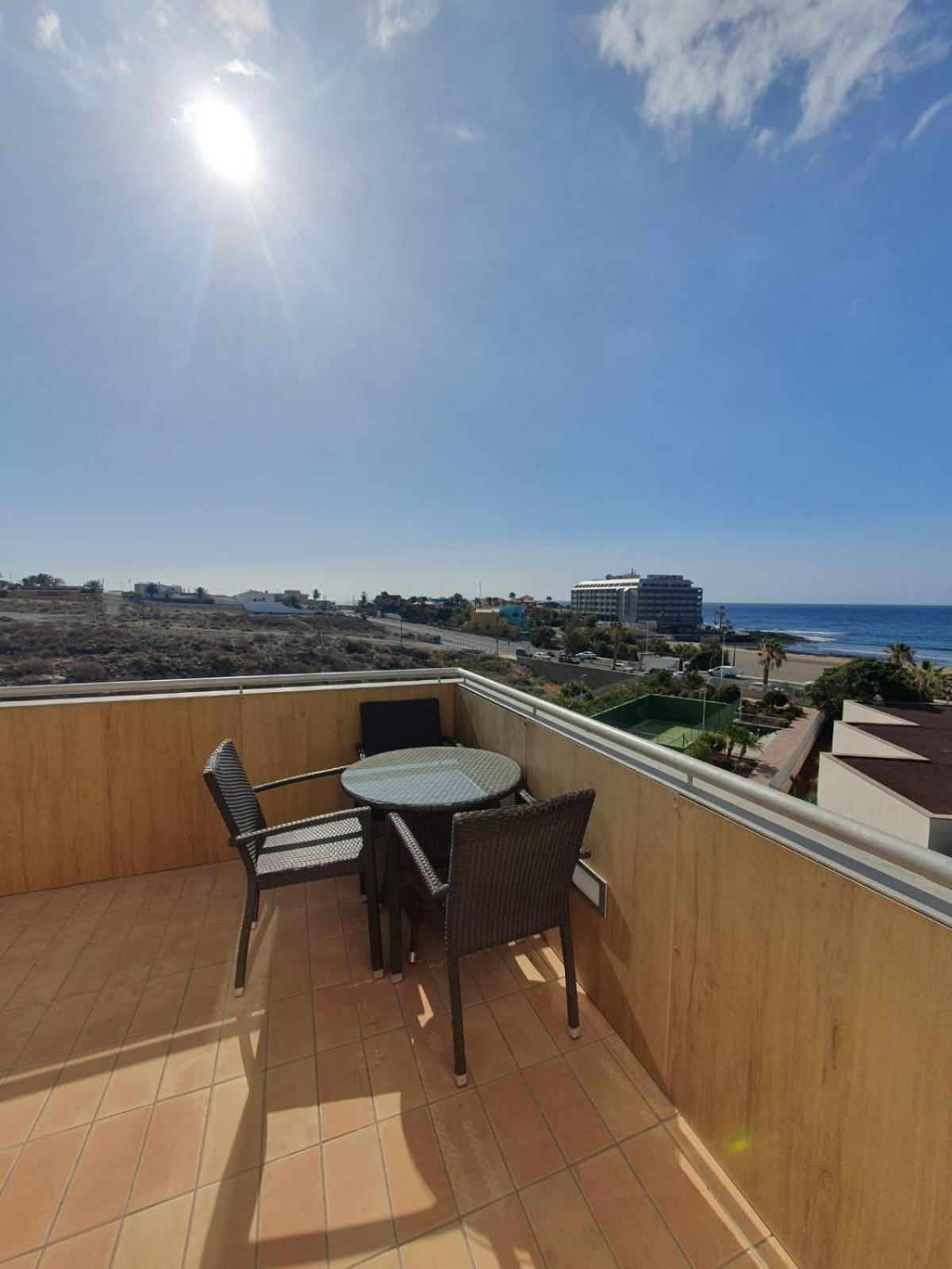 Alquilaencanarias-medano Martines Beachfront A Appartement *