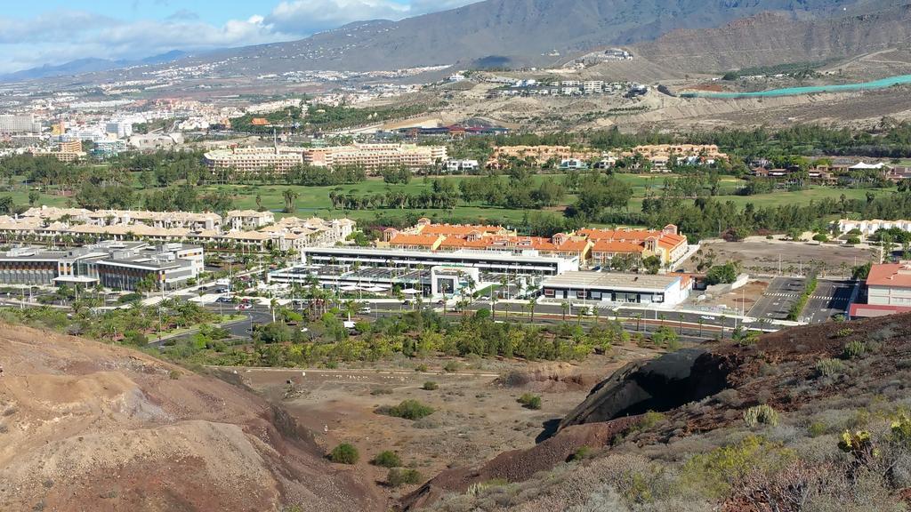 Apartamento Ohana ático Avenida Chayofita Los Cristianos (Tenerife)