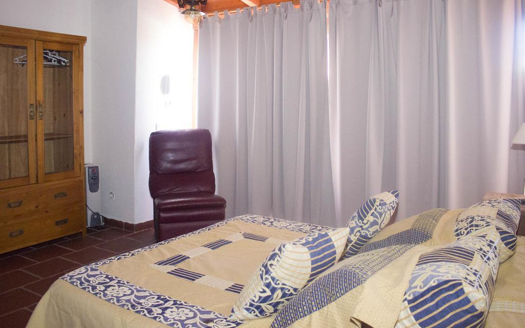 Aptos Playa Moreno. Apartamento *