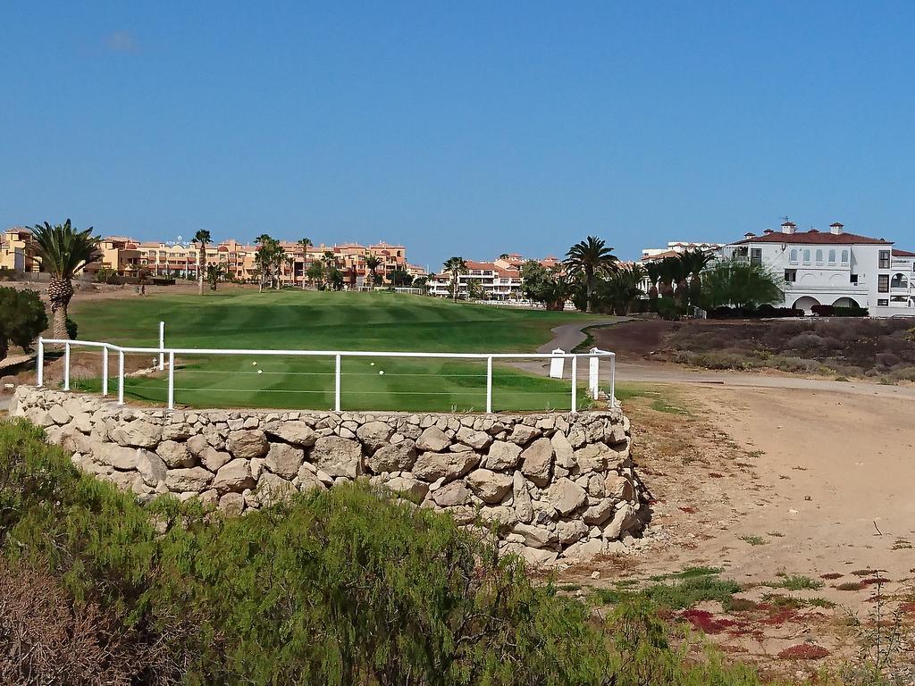 Apartment Apartamento Amarilla Golf