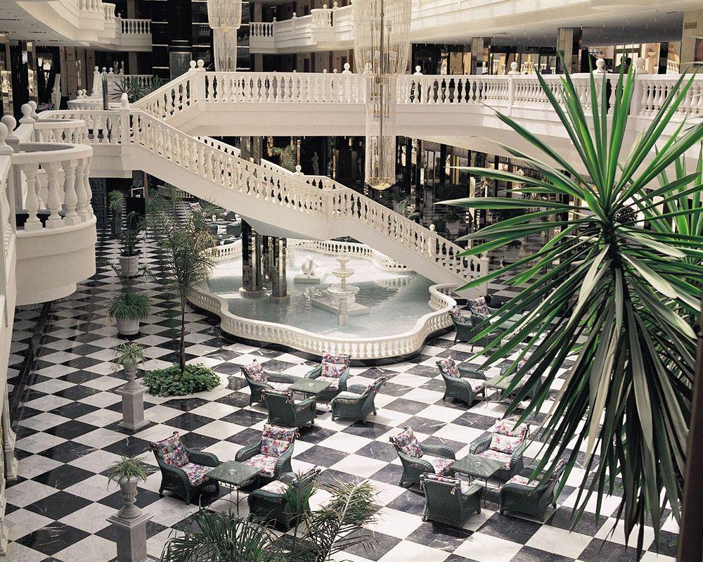 Hotel Cleopatra Palace 4*