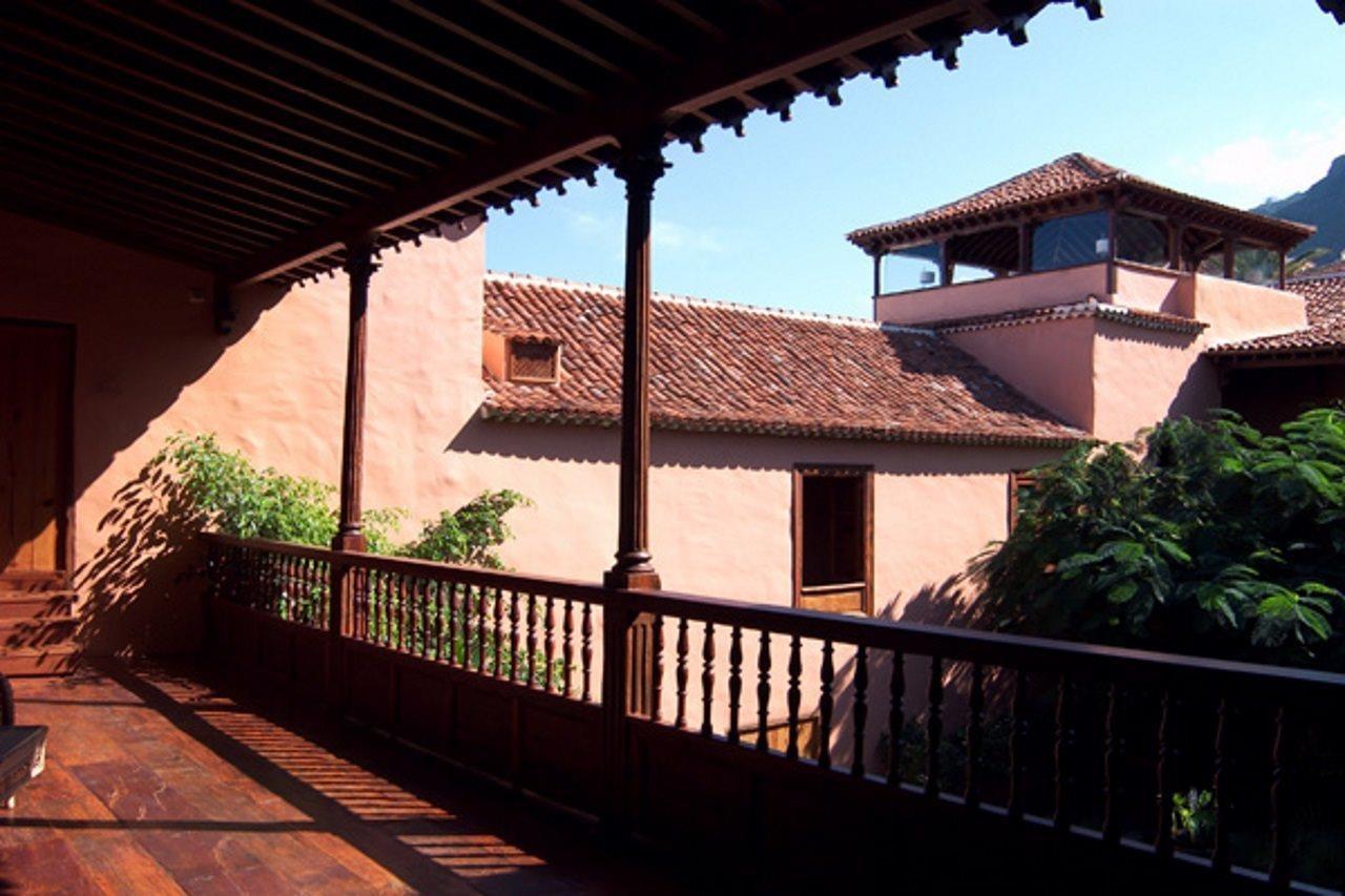 Livvo La Quinta Roja Hotel 4*