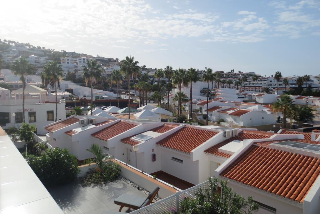Villa Island Village *