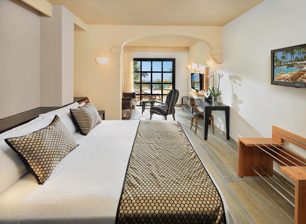 Hotel Adrian Jardines De Nivaria 5*
