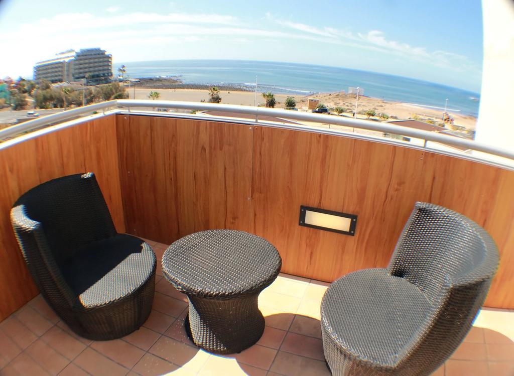 Apartment Alquilaencanarias-Medano Los Martines Beachfront A