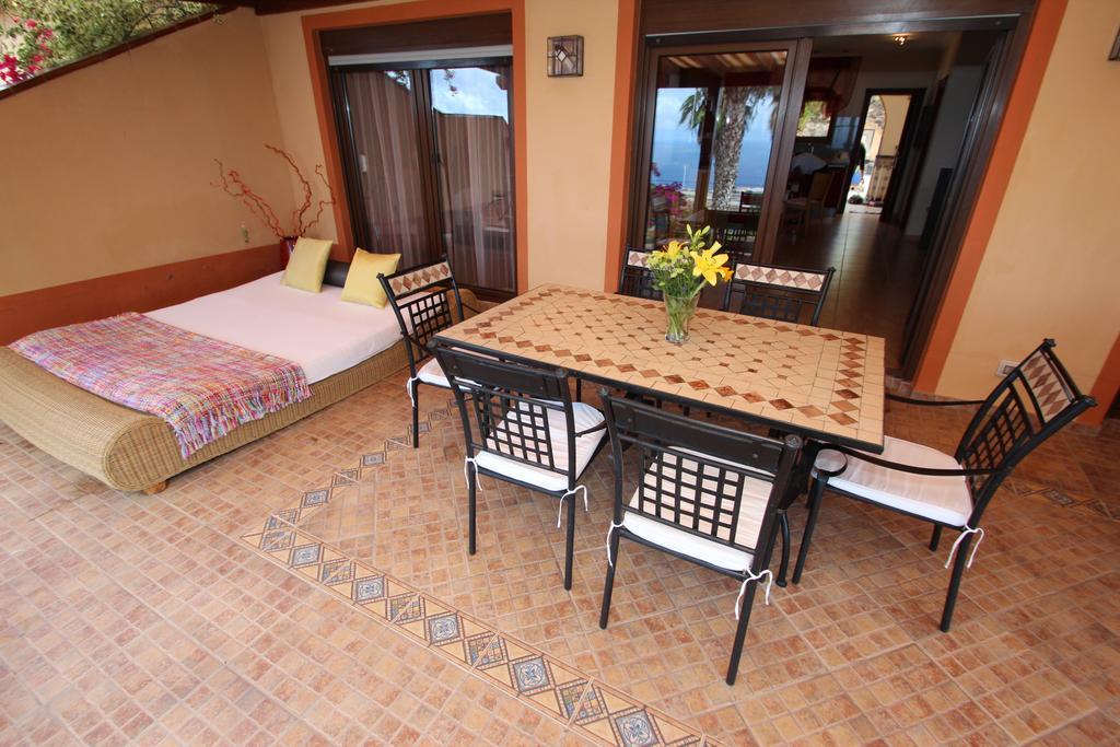 Casa Alhambra Sanjuan Batista Apartment Guia de Isora (Tenerife)