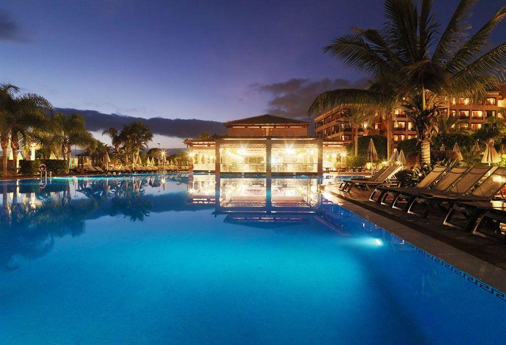 H10 Palace Hotel 4*