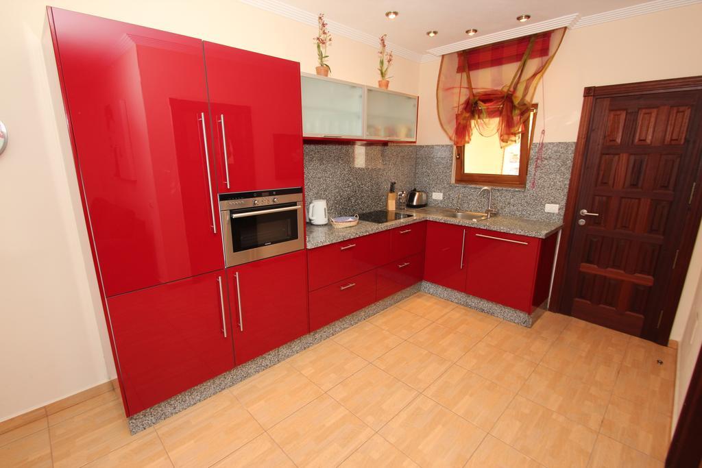 Casa Alhambra Sanjuan Batista Guia de Isora (Tenerife)