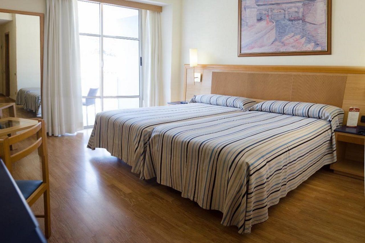 Hotel Catalonia Vegas - Adults Only 4*