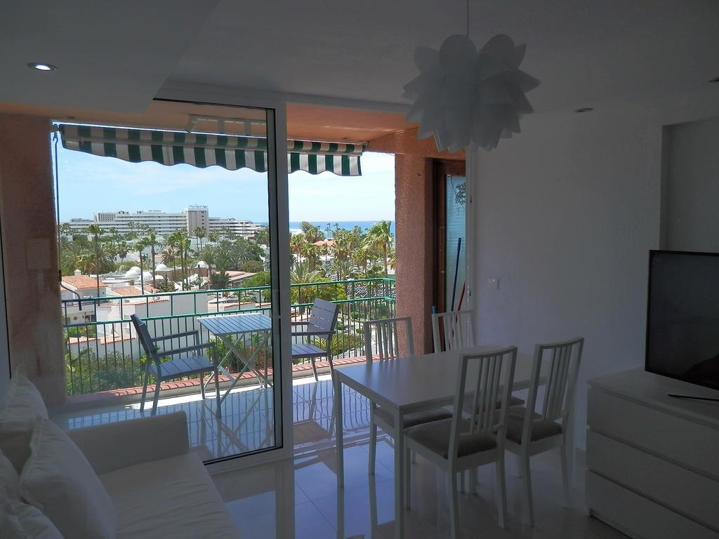 Acapulco *