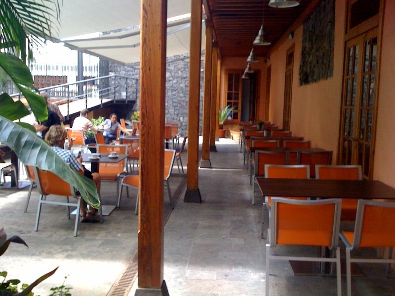 Livvo La Quinta Roja Hotel