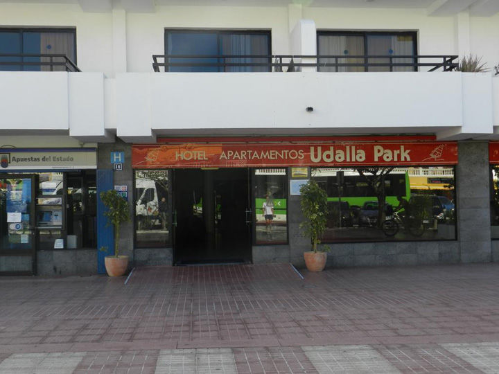 Aparthotel Udalla Park - & Playa de las Americas (Tenerife)
