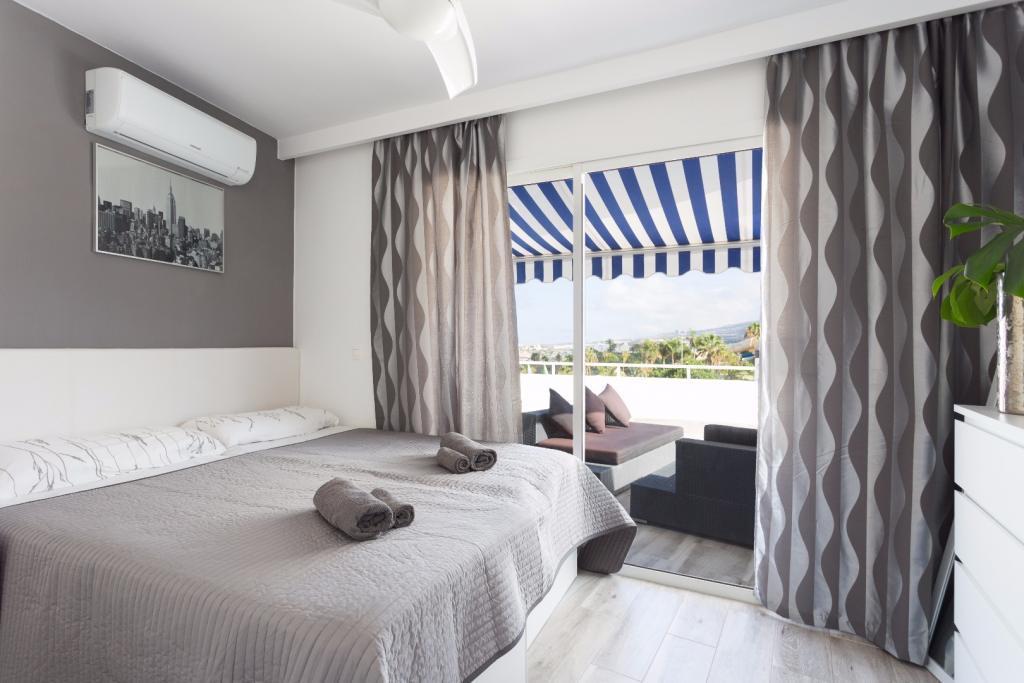 Pearl * Costa Adeje (Tenerife)