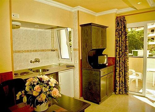 Teneguia Apartment