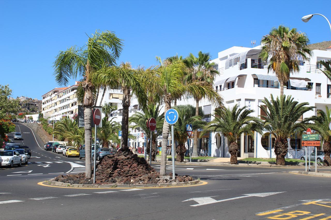 Funchal * Los Cristianos (Tenerife)