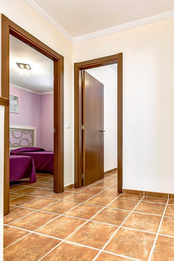 Family Townhouse Apartment La Tejita