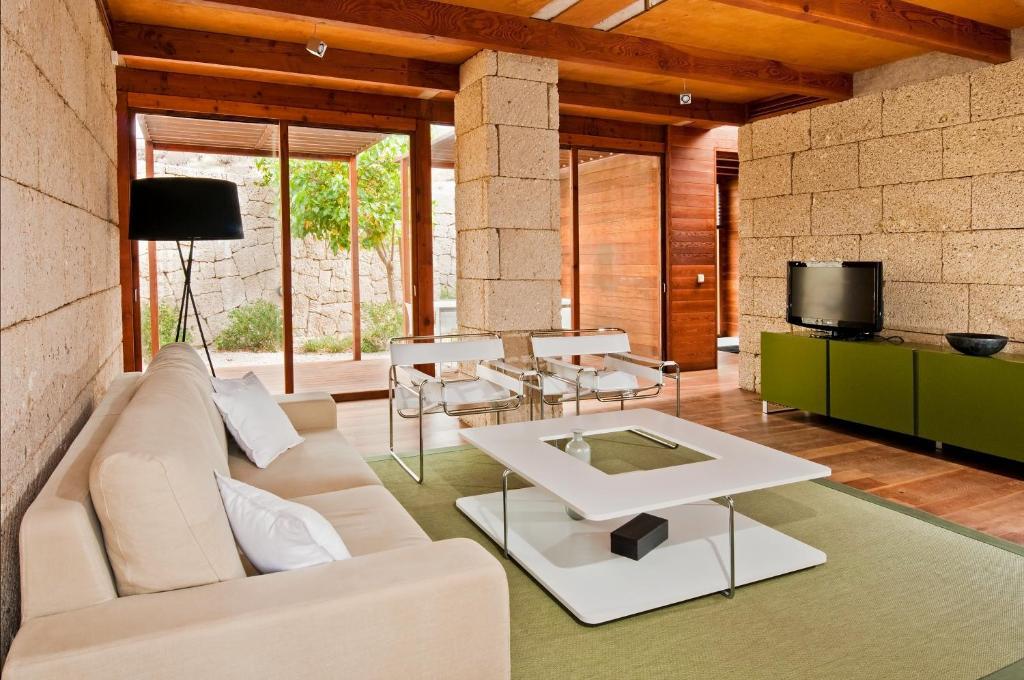 Casas Bioclimaticas Iter * El Médano