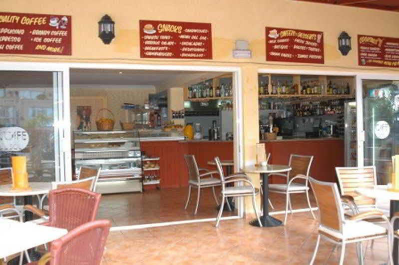 Flores Hotel