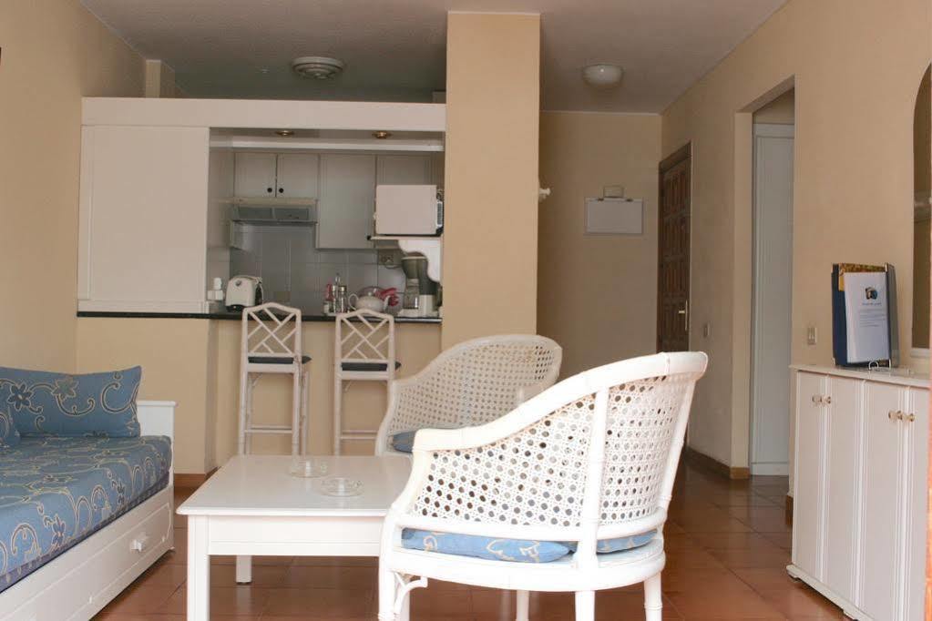 Club Olympus In Garden Apartment Playa de las Americas (Tenerife)