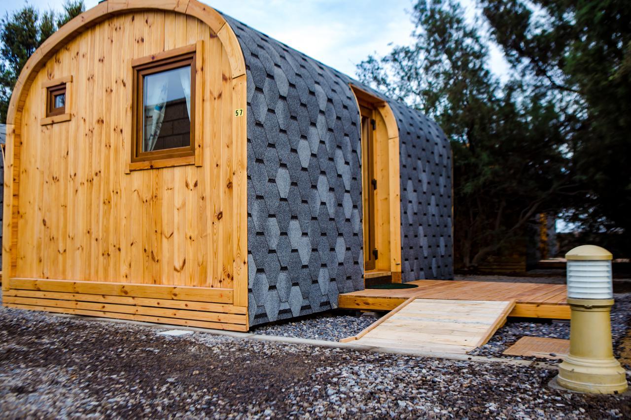 Eco-wooden Montana Roja Lodge *