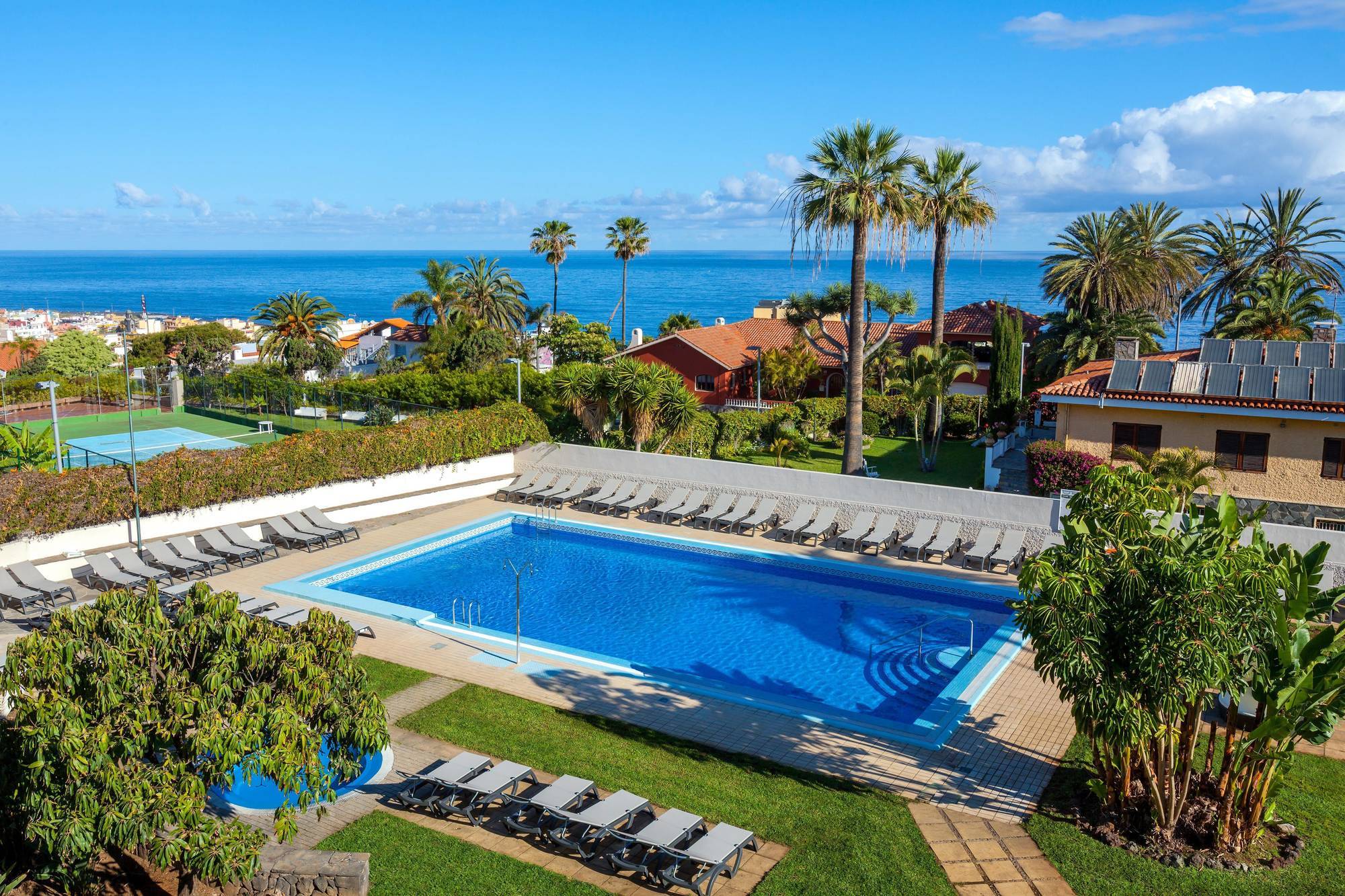 O7 Tenerife Hotel