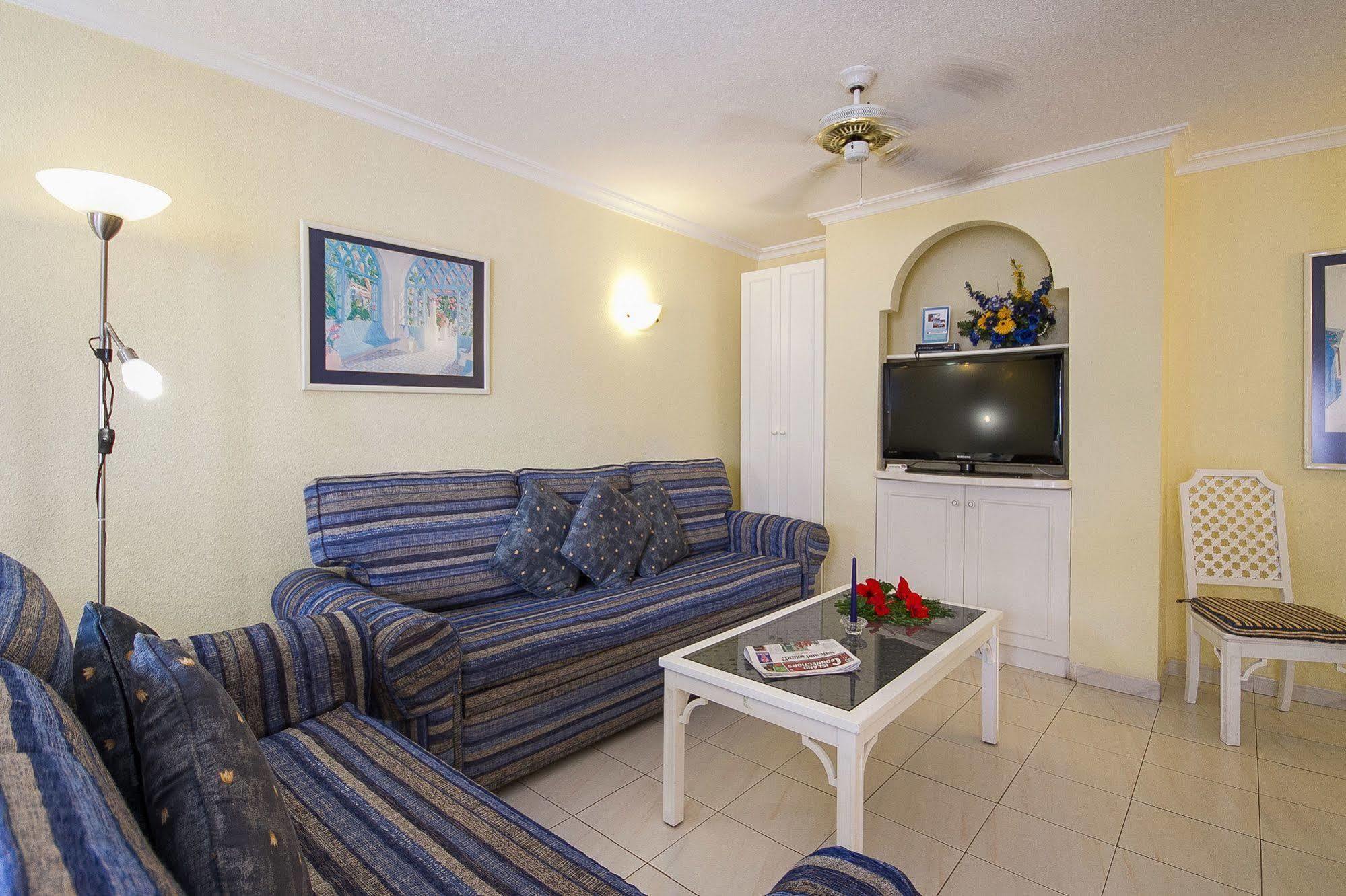Ona Claveles Appart hôtel 3*