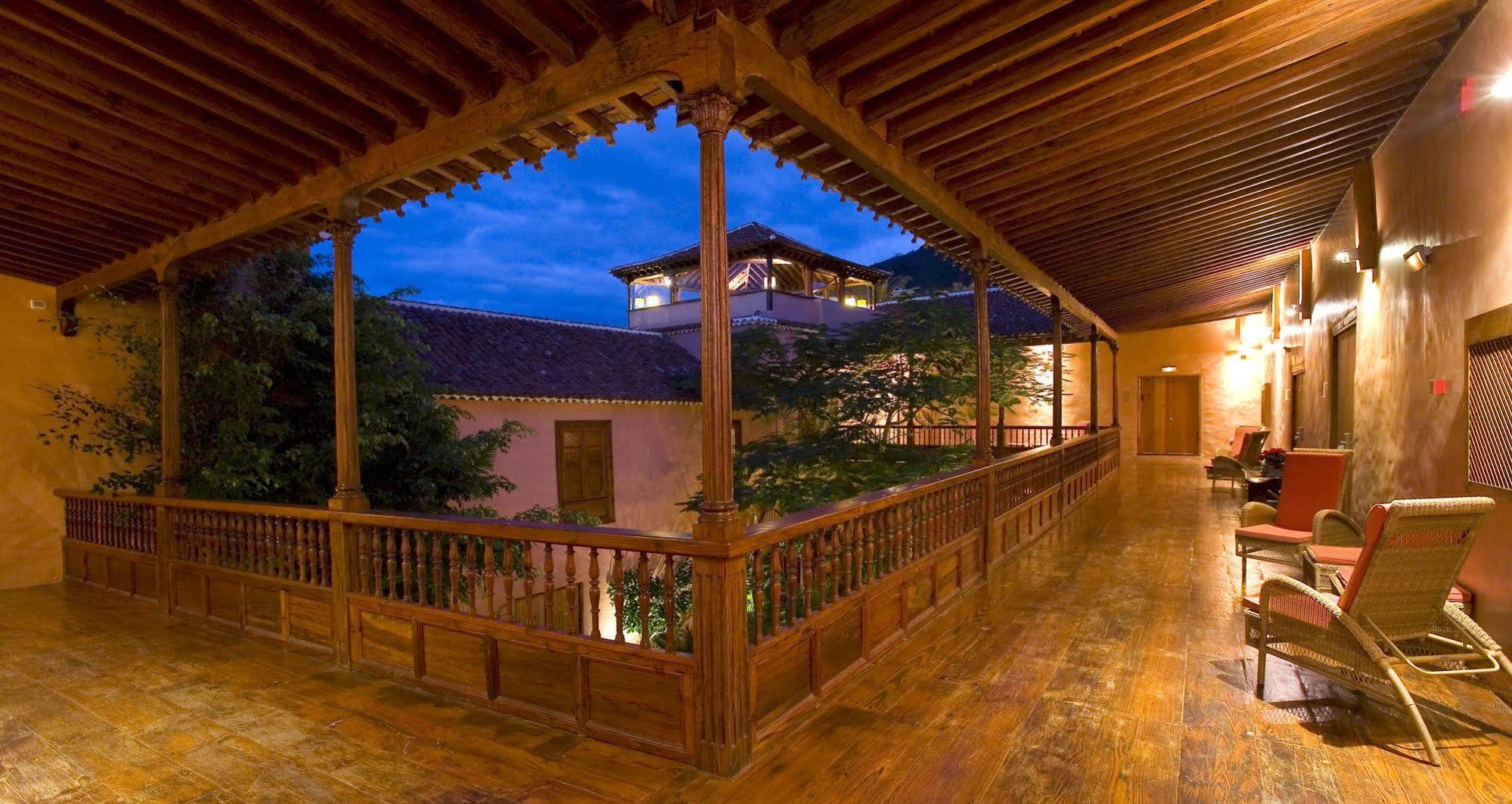 Livvo La Quinta Roja Garachico (Tenerife)