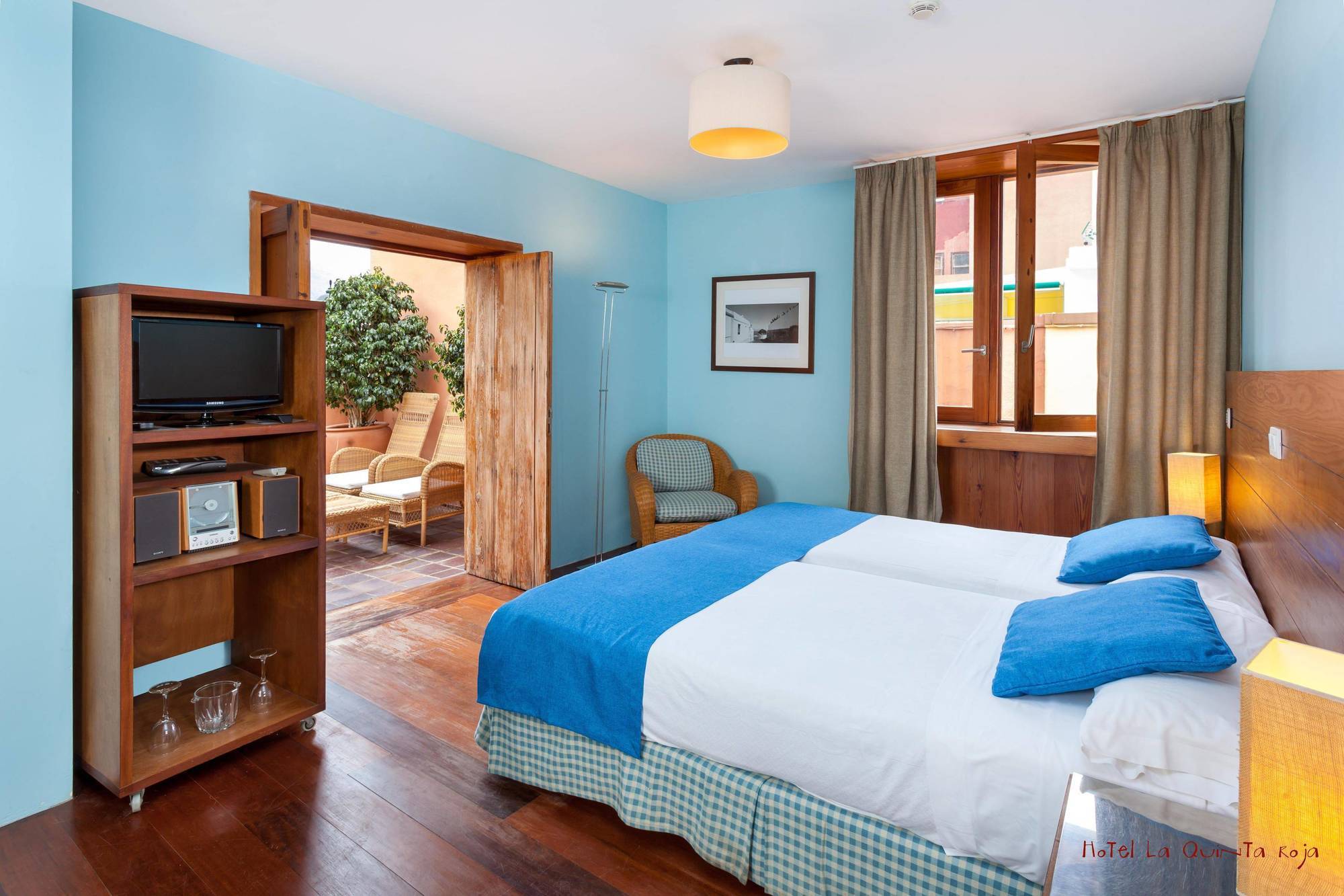 Livvo La Quinta Roja Hotel 4*