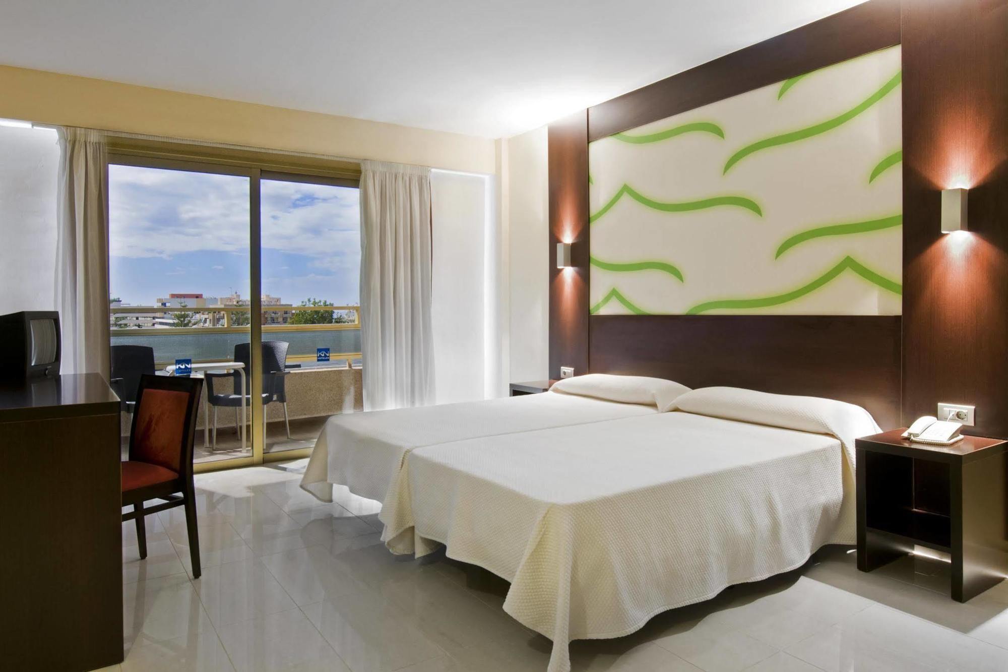 Kn Columbus Aparthotel Playa de las Americas (Tenerife)