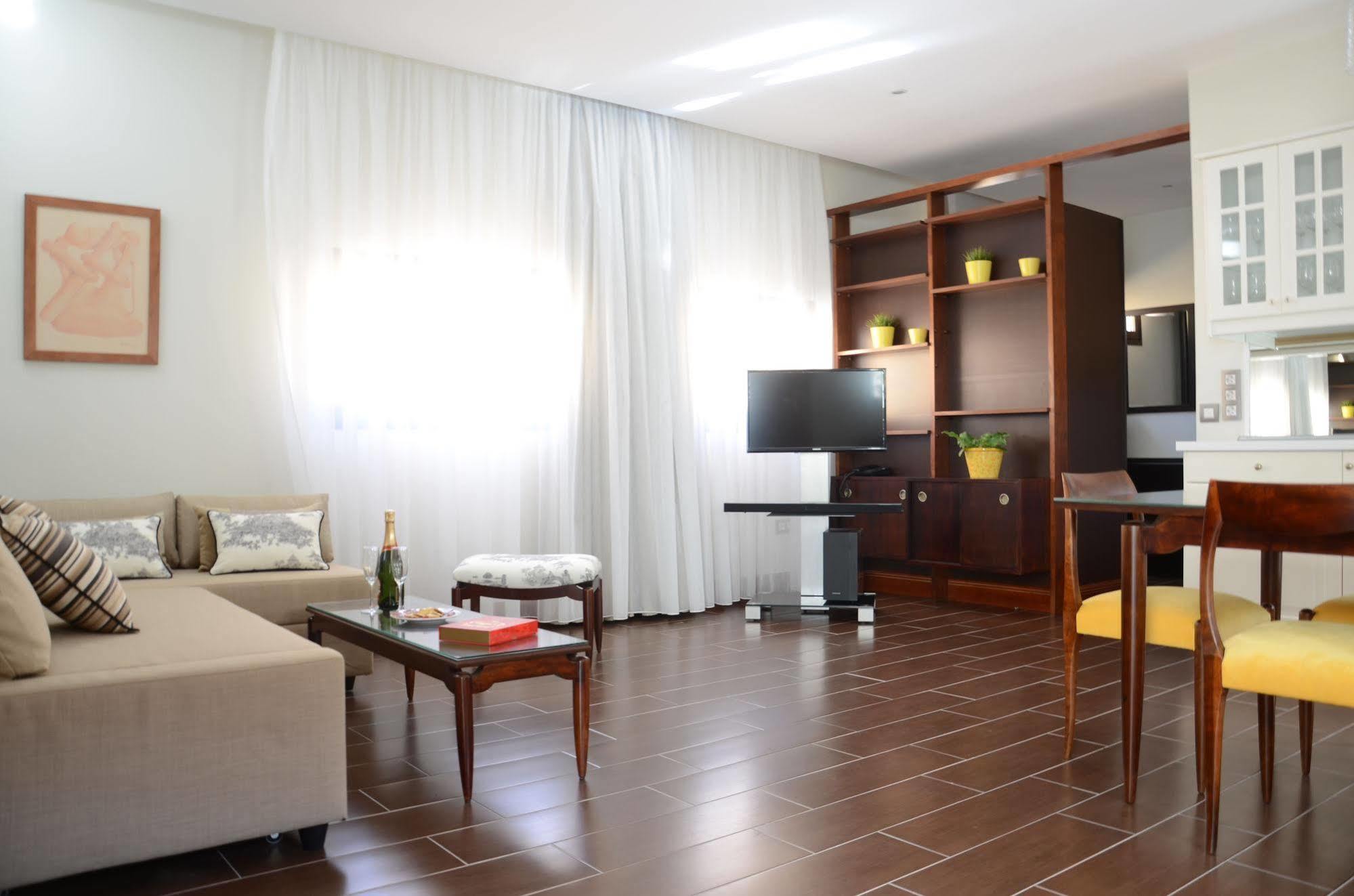Mc San Agustin Apartment