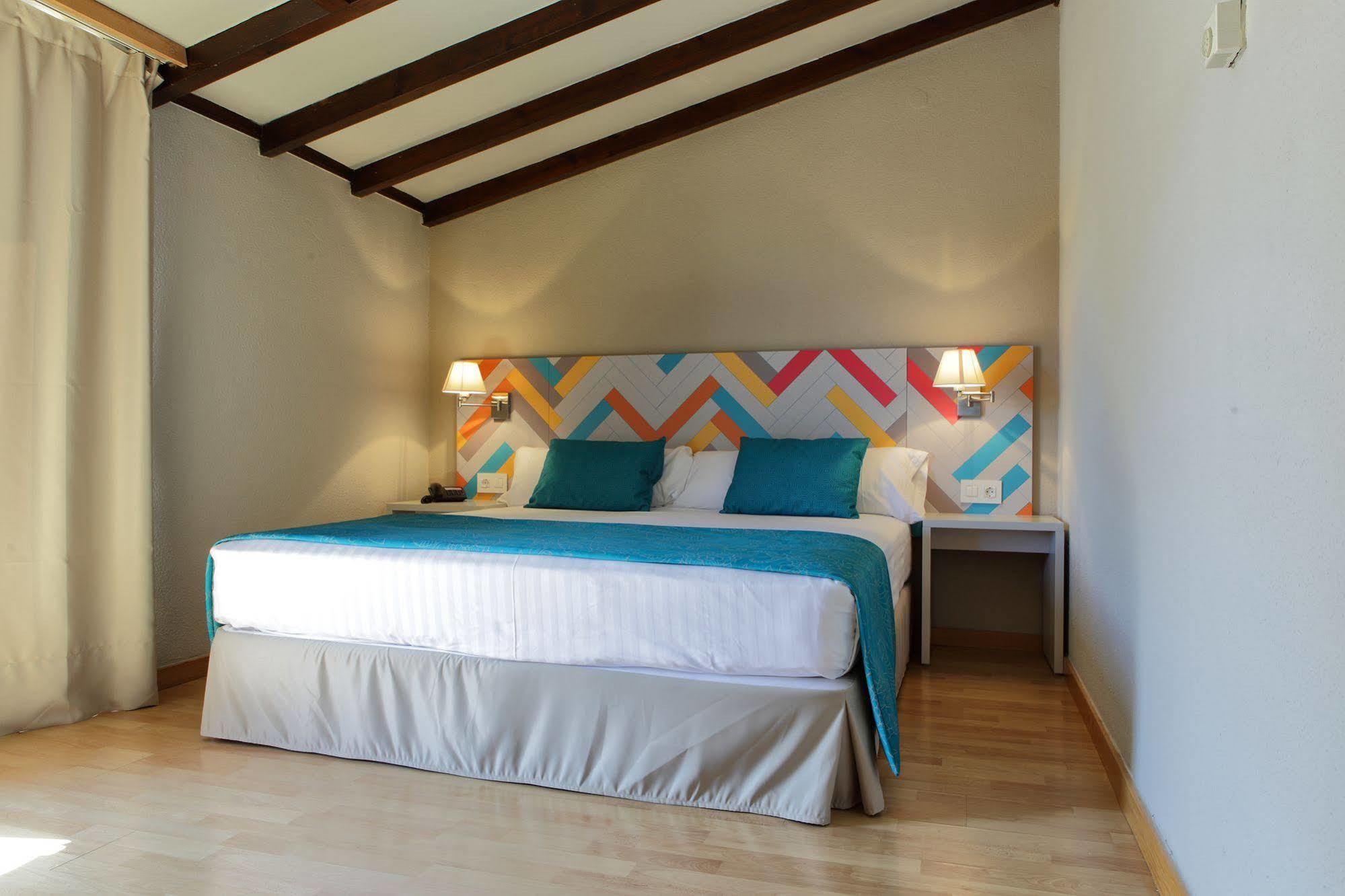 Hotel O7 Tenerife 4*