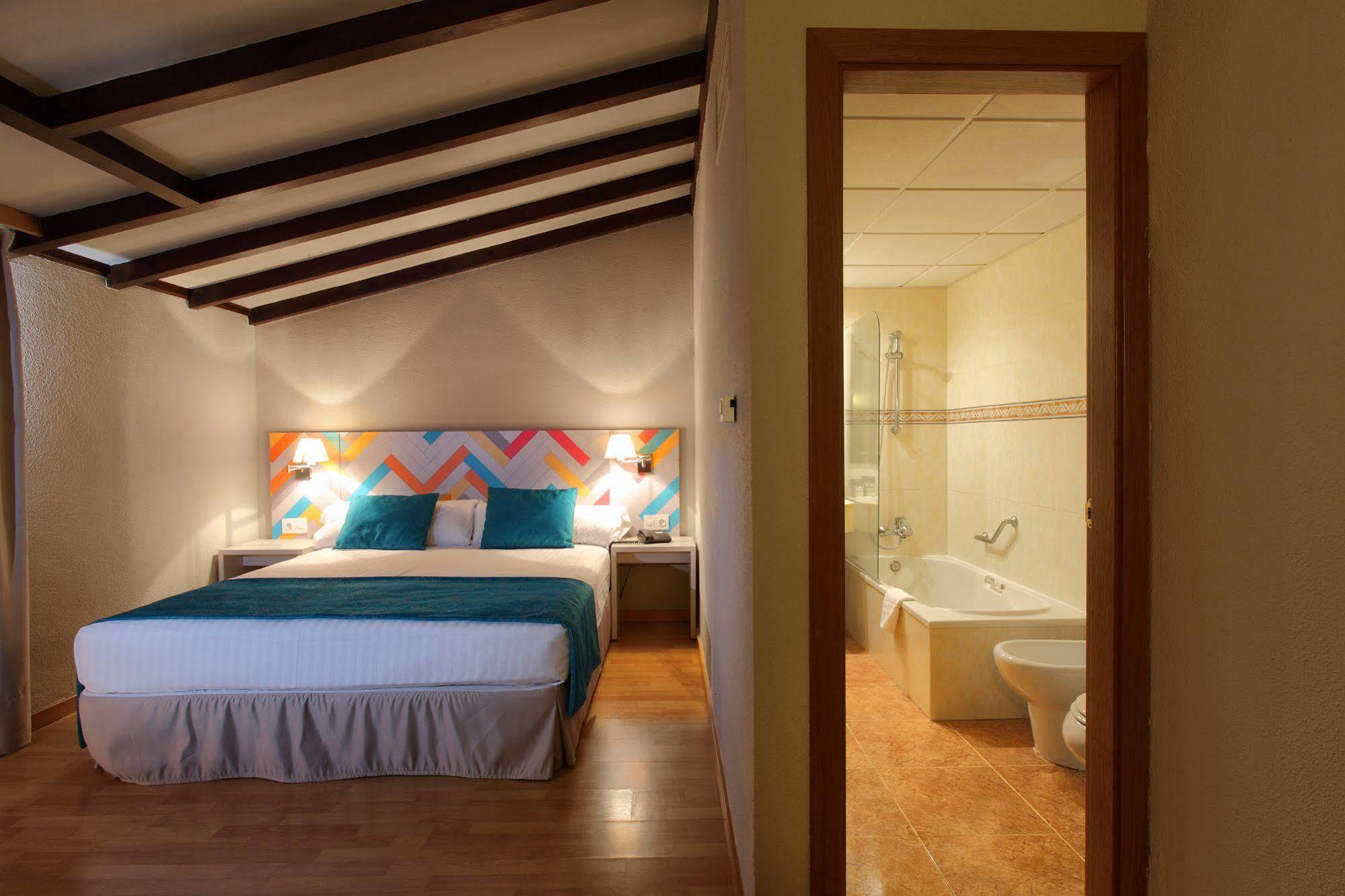Hotel O7 Tenerife 4*