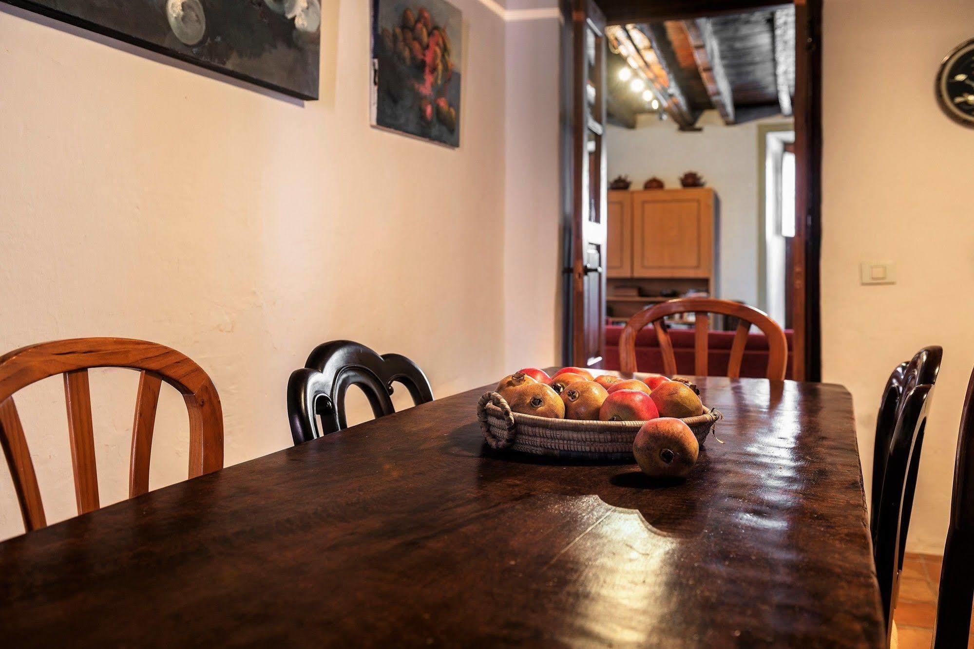 Caliborna Villa *