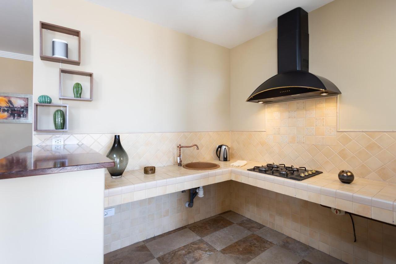Tabaiba Luxus With Heatable Pool * El Rosario (Tenerife)