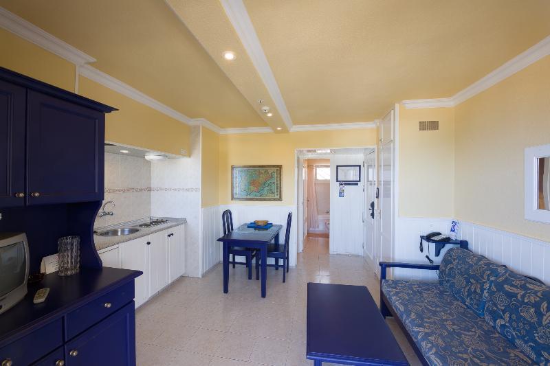 Teneguia Apartment